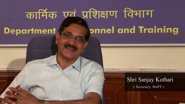 संजय कोठारी डिपार्टमेंट ऑफ पर्सनल एंड ट्रेनिंग (DoPT) में सचिव रह चुके हैं. फोटो: DoPT संजय कोठारी डिपार्टमेंट ऑफ पर्सनल एंड ट्रेनिंग (DoPT) में सचिव रह चुके हैं. फोटो: DoPT
