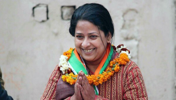 12 साल की उम्र से कत्थक सीख रही हैं शर्मिष्ठा. देश -विदेश में शोज़ कर चुकी हैं. (तस्वीर: फेसबुक) Sharmishtha 2