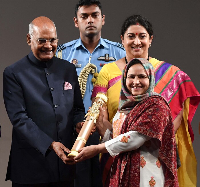 आरिफा जान जम्मू कश्मीर से आती हैं. आरिफा जान जम्मू कश्मीर से आती हैं.
