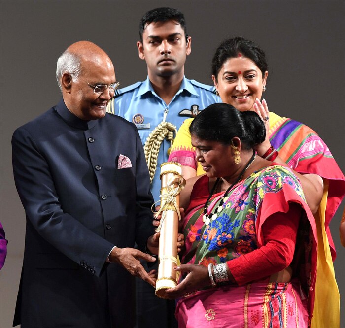 चामी मुर्मु लेडी टार्जन कहलाती हैं. चामी मुर्मु लेडी टार्जन कहलाती हैं.