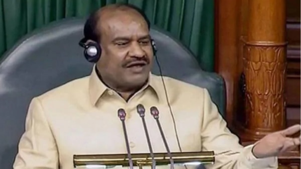 विशेषाधिकार हनन के मामलों में कार्यवाही का दारोमदार हाउस के मुखिया पर ही रहता है. Om Birla 1