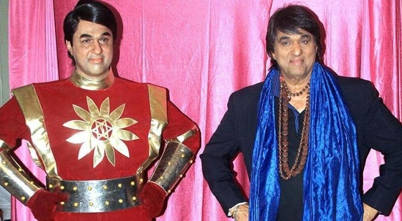 अपने सबसे चर्चित कैरेक्टर शक्तिमान की मूर्ति के साथ मुकेश खन्ना. अपने सबसे चर्चित कैरेक्टर शक्तिमान की मूर्ति के साथ मुकेश खन्ना.