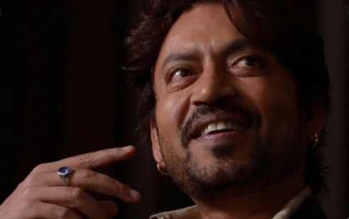 इरफ़ान ने 1988 में सलाम बॉम्बे में एक बेहद छोटे से रोल से अपने करियर की शुरुआत की थी. इससे पहले उन्होंने कई टीवी सीरियल्स किए, जिनमें चाणक्य, भारत एक खोज, चंद्रकांता, सारा जहां हमारा शामिल हैं. फोटो: India Today इरफ़ान ने 1988 में सलाम बॉम्बे में एक बेहद छोटे से रोल से अपने करियर की शुरुआत की थी. इससे पहले उन्होंने कई टीवी सीरियल्स किए, जिनमें चाणक्य, भारत एक खोज, चंद्रकांता, सारा जहां हमारा शामिल हैं. फोटो: India Today