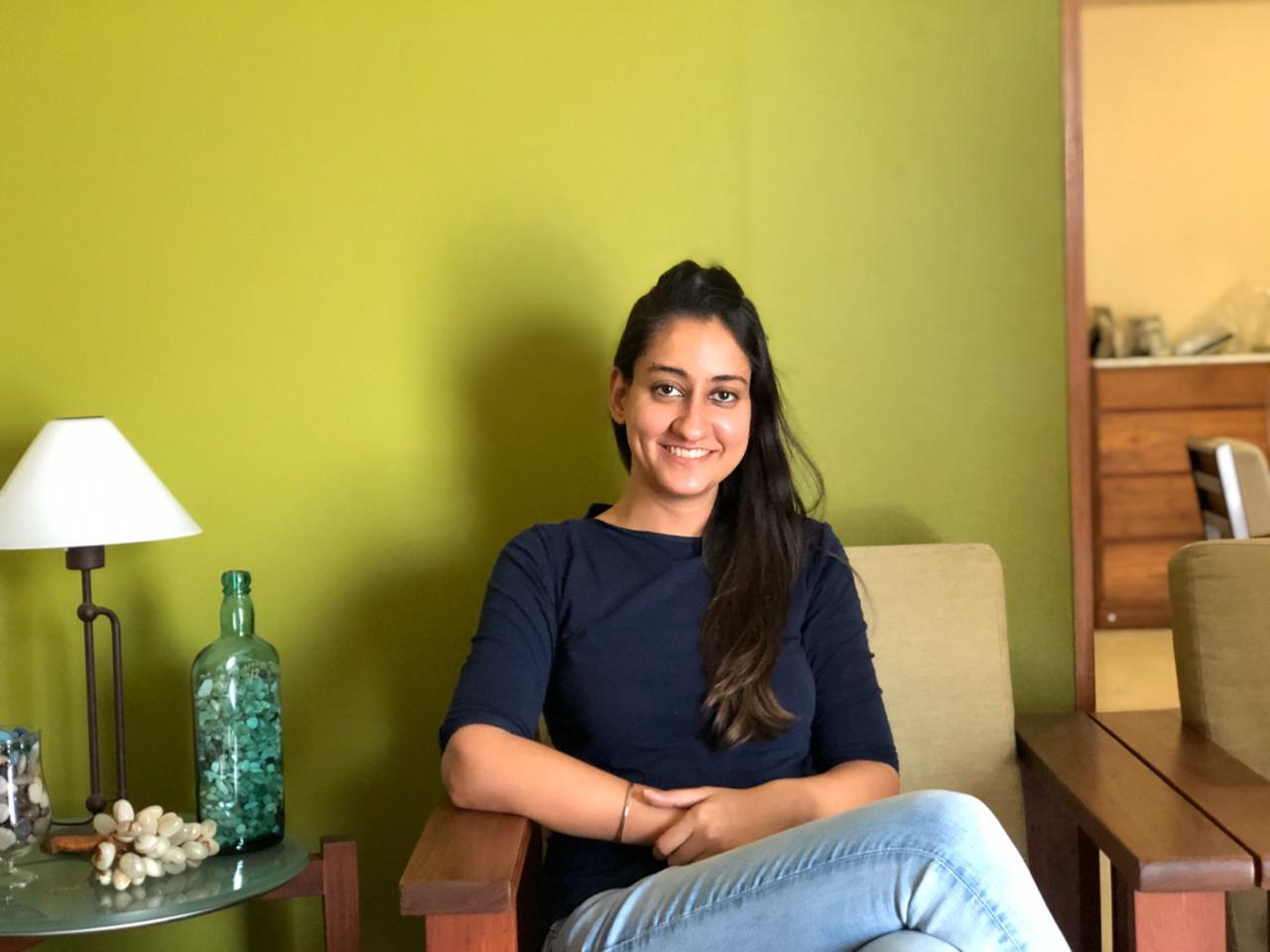 सुमिती अपनी बहन के साथ मिलकर अहमदाबाद में 7 वॉयलेट्स नाम की बेकरी चलाती हैं. सुमिती अपनी बहन के साथ मिलकर अहमदाबाद में 7 वॉयलेट्स नाम की बेकरी चलाती हैं.
