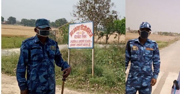 पूरे गांव में पुलिस का पहरा है, ड्रोन से निगरानी की जा रही है. पूरे गांव में पुलिस का पहरा है, ड्रोन से निगरानी की जा रही है.