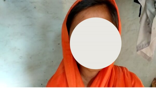 लड़की की बहन, बयान देते हुए. (फोटो क्रेडिट- विनय कुमार) Ghazipur 1