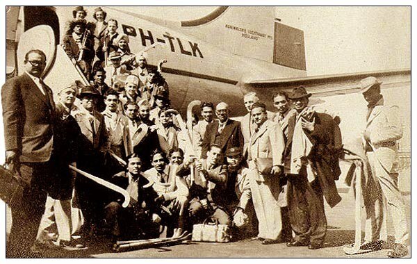 1948 की भारतीय हॉकी टीम, जिसमें किशन लाल कप्तान थे और केडी सिंह बाबू उप-कप्तान थे. फोटो: bhartiyahockey.org 1948 की भारतीय हॉकी टीम, जिसमें किशन लाल कप्तान थे और केडी सिंह बाबू उप-कप्तान थे. फोटो: bhartiyahockey.org