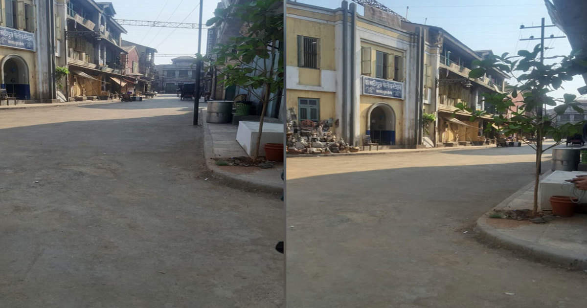 आलिया भट्ट की संजय लीला भंसाली डायरेक्टेड फिल्म 'गंगूबाई काठियावाड़ी' का सेट. ये सेट 80-90 के दशक में मुंबई के कमाठीपुरा इलाके का है. शूटिंग कैंसिल होने की स्थिति में सेट को मेंटेन करना काफी मुश्किल और महंगा पड़ रहा था, इसलिए तोड़ना पड़ा. आलिया भट्ट की संजय लीला भंसाली डायरेक्टेड फिल्म 'गंगूबाई काठियावाड़ी' का सेट. ये सेट 80-90 के दशक में मुंबई के कमाठीपुरा इलाके का है. शूटिंग कैंसिल होने की स्थिति में सेट को मेंटेन करना काफी मुश्किल और महंगा पड़ रहा था, इसलिए तोड़ना पड़ा.