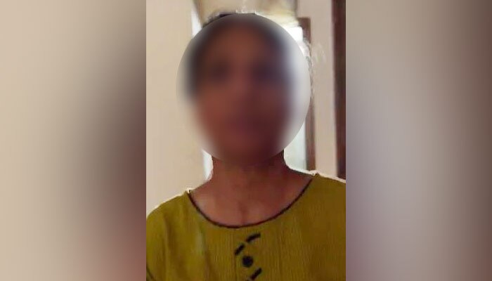 वो महिला जो कथूरिया की 'गर्लफ्रेंड' कहला रही हैं. वो महिला जो कथूरिया की 'गर्लफ्रेंड' कहला रही हैं.