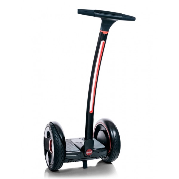 ये है Segway, जिसका ईजाद डीन कामेन ने 2001 में किया था. ये है Segway, जिसका ईजाद डीन कामेन ने 2001 में किया था.