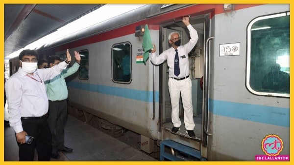 रेलवे ने 12 मई से स्पेशल पैसेंजर ट्रेनें शुरू की हैं. इसी तरह की एक ट्रेन में सवार गार्ड रवानगी पर हरी झंडी दिखाते हुए. (Photo: PTI) रेलवे ने 12 मई से स्पेशल पैसेंजर ट्रेनें शुरू की हैं. इसी तरह की एक ट्रेन में सवार गार्ड रवानगी पर हरी झंडी दिखाते हुए. (Photo: PTI)