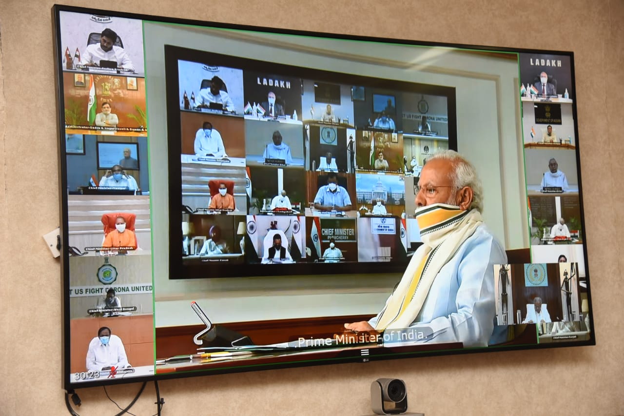 राज्यों के CM के साथ हुई PM मोदी की मीटिंग का स्नैप. अधिकतर राज्यों ने लॉकडाउन खोलने की वकालत की है. राज्यों के CM के साथ हुई PM मोदी की मीटिंग का स्नैप. अधिकतर राज्यों ने लॉकडाउन खोलने की वकालत की है.