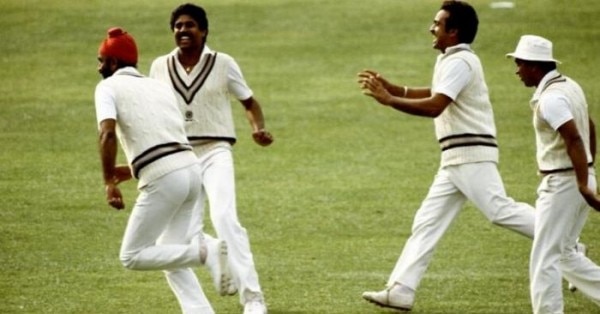 1983 विश्वकप में टीम इंडिया Kapil And Team India