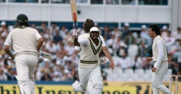 जावेद मियांदाद. Miandad Run