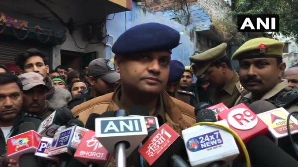 प्रयागराज एसएसपी रहते सत्यार्थ ने 69000 भर्ती में बड़ी कार्रवाई की थी. Satyarth