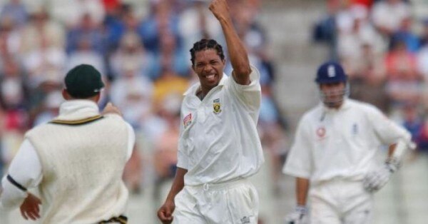 Makhaya Ntini 1 Makhaya Ntini 1