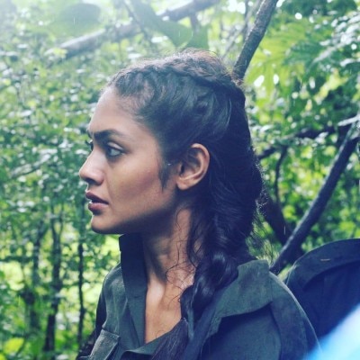 ये सीरीज ZEE5 प्रीमियम पर आने वाली है. Naxalbari