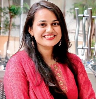 टीना डाबी इस वक़्त भीलवाड़ा में पोस्टेड हैं. (तस्वीर ट्विटर) Tina Dabi