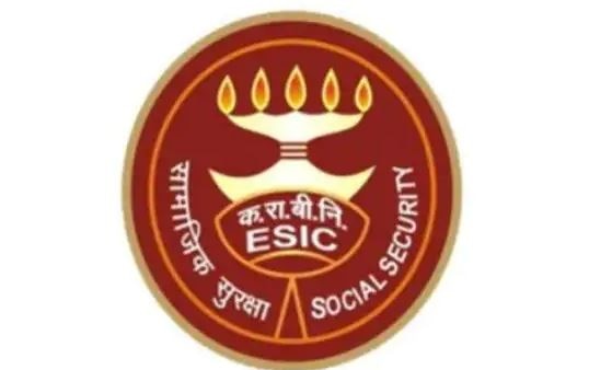ESIC का काम है प्राइवेट संस्थानों के कम सैलरी वाले कर्मचारियों को स्वास्थ्य बीमा देना.(संस्था का लोगो) ESIC का काम है प्राइवेट संस्थानों के कम सैलरी वाले कर्मचारियों को स्वास्थ्य बीमा देना.(संस्था का लोगो)