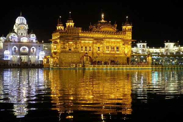 अमृतसर का गोल्डेन टेंपल-फोटो विकीपीडिया अमृतसर का गोल्डेन टेंपल-फोटो विकीपीडिया