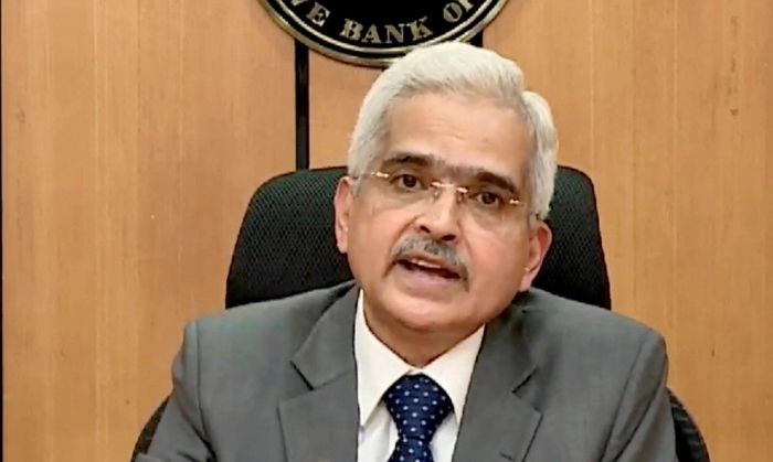 RBI गवर्नर शक्तिकांत दास. इनके कंधों पर ही देश की मौद्रिक नीति का पूरा भार है. (तस्वीर: PTI) RBI गवर्नर शक्तिकांत दास. इनके कंधों पर ही देश की मौद्रिक नीति का पूरा भार है. (तस्वीर: PTI)