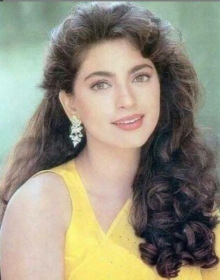 जूही चावला ने फिल्म ‘सलतनत’ से बॉलीवुड डेब्यू किया था जो साल 1986 में रिलीज हुई थी। जूही चावला ने फिल्म ‘सलतनत’ से बॉलीवुड डेब्यू किया था जो साल 1986 में रिलीज हुई थी।