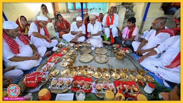 बोधगया में अपने पितरों की याद में पिंड दान करने हर साल लाखों लोग पहुंचते हैं. Sale(100)