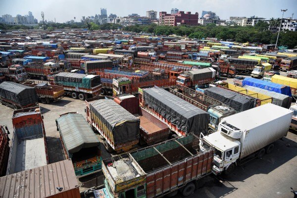 संजय जमानत पर छूटने के बाद वापस आया था ट्रक चुराने. (सांकेतिक तस्वीर: PTI) Truck Image Rep Pti