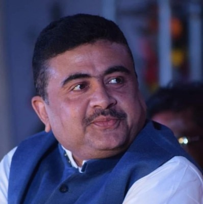 सुवेंदु अधिकारी भले ही राजनीतिक परिवार से आते हों लेकिन उन्हें जमीन से जुड़ा हुआ नेता माना जाता है. 4