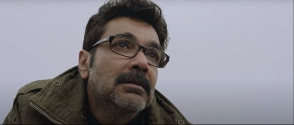 बिप्लब का रोल किया है सदाबहार प्रोसेनजीत चैटर्जी ने. फोटो - ट्रेलर bengali movie