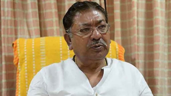 ममता बनर्जी और सोमेन मित्रा की लड़ाई ममता के कांग्रेस से निकाले जाने की वजह बनी. ममता बनर्जी और सोमेन मित्रा की लड़ाई ममता के कांग्रेस से निकाले जाने की वजह बनी.