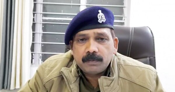 CO कालू सिंह Mahoba Kabarai Co Kalu Singh
