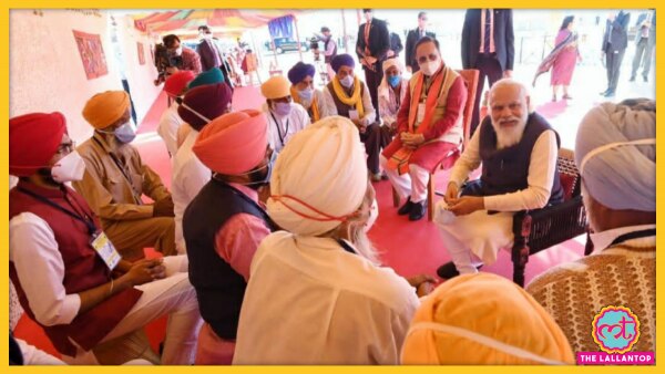 कच्छ के किसानों से पीएम मोदी ने 15 दिसंबर को मुलाकात की. (तस्वीर: इंडिया टुडे) Narendra Modi Kutch