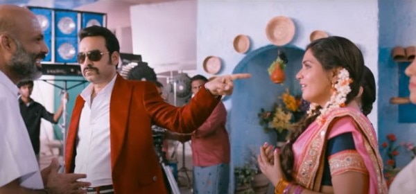 शकीला और सलीम का पहला इन्ट्रोडक्शन. फोटो - ट्रेलर Shakeela and salim