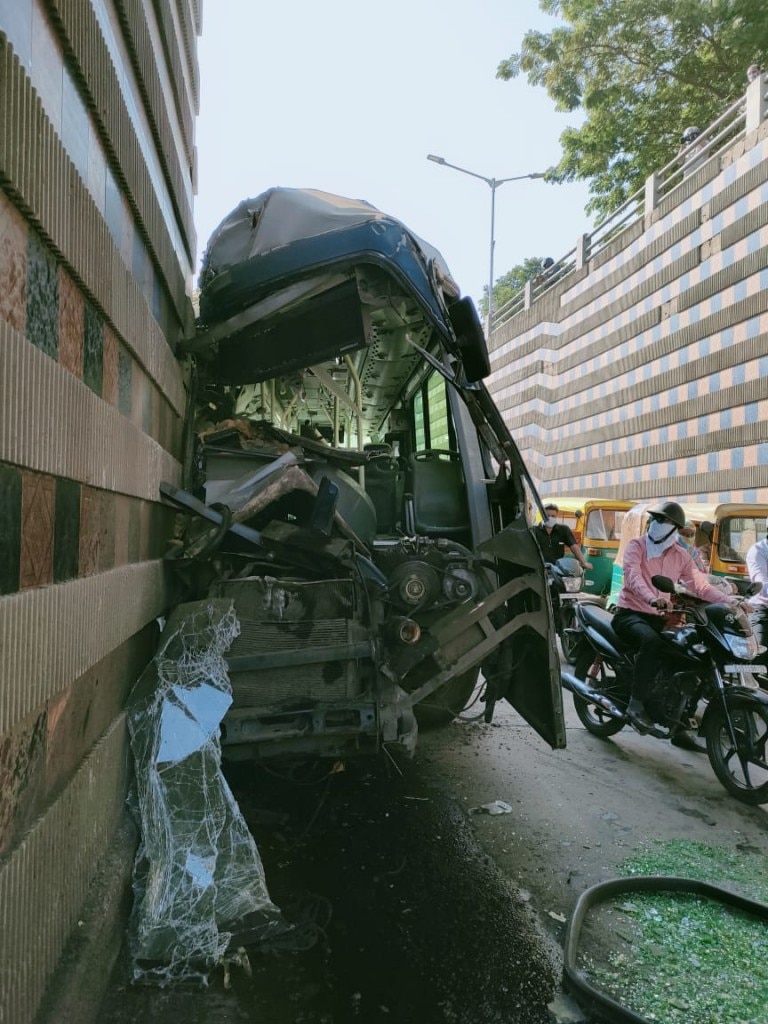 (फोटो - आजतक) Ahmedabad Bus Accident