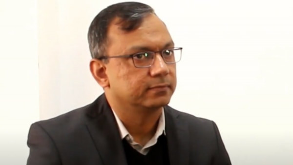 DCP साइबर क्राइम अनयेश रॉय. (फोटो- वीडियो स्क्रीनशॉट) Anyesh Roy