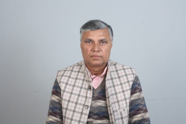 धर्मवीर प्रजापति की फाइल फोटो Dharamveer Prajapati1