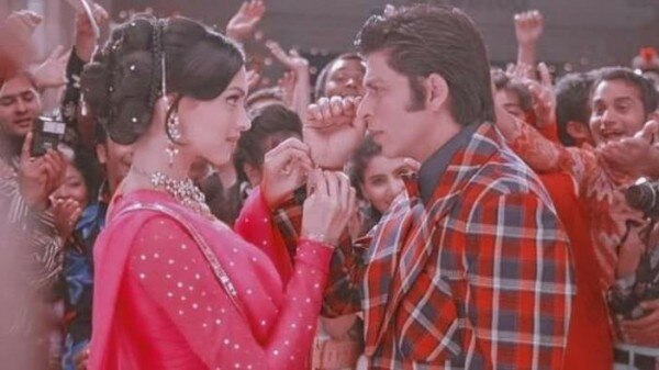 'ओम शांति ओम' में दीपिका और शाहरुख 'ओम शांति ओम' में दीपिका और शाहरुख