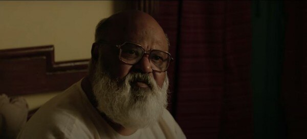 सौरभ शुक्ल यहां एक सीनियर नेता बने हैं. फोटो - ट्रेलर Saurabh Shukla In Madam Chief Minister
