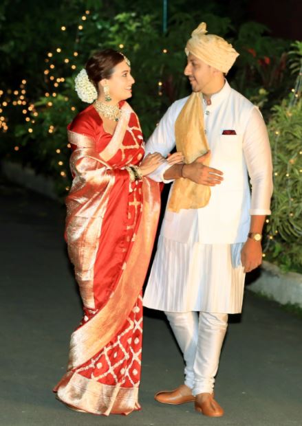 दिया मिर्जा ने बिजनेसमैन वैभव रेखी से शादी की. (फोटो-PTI) दिया मिर्जा ने बिजनेसमैन वैभव रेखी से शादी की. (फोटो-PTI)