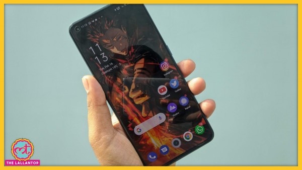 Realme X7 Pro में सुपर AMOLED डिस्प्ले है. (फ़ोटो: Mohammad Faisal/ The Lallantop) X7 Pro 5