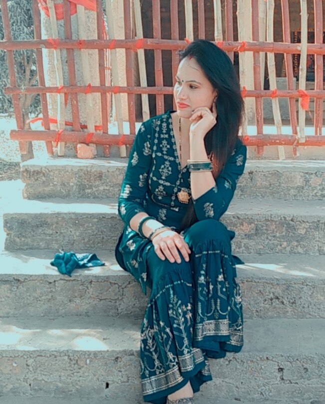 चन्नू चौधरी झा की शादी को चार साल हो चुके हैं. वे बैंक एग्जाम की भी तैयारी कर रही हैं. चन्नू चौधरी झा की शादी को चार साल हो चुके हैं. वे बैंक एग्जाम की भी तैयारी कर रही हैं.