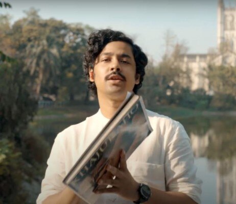 इतिहास पर बात करते हुए गाना शुरू करते हैं ऋद्धि सेन. Ridhi Sen