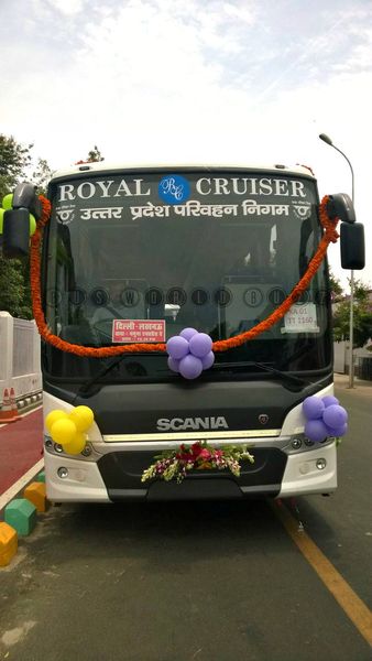 उत्तर प्रदेश राज्य परिवहन निगम में लगी स्कैनिया की बस Scania Buses
