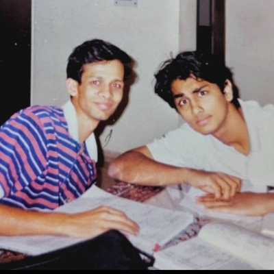 अपने कॉलेज के दिनों में सिद्धार्थ. Siddharth In College