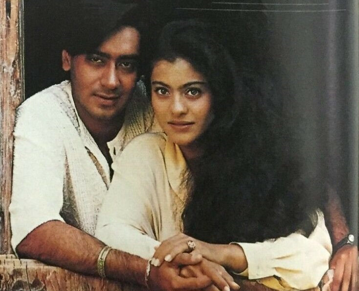 अपनी शादी से पहले काजोल और अजय देवगन. अपनी शादी से पहले काजोल और अजय देवगन.