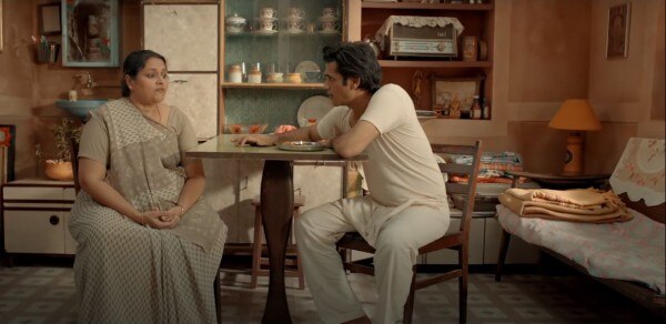 सोहम शाह और सुप्रिया पाठक ने हेमंत के भाई और मां का किरदार निभाया है. Viren And Mother