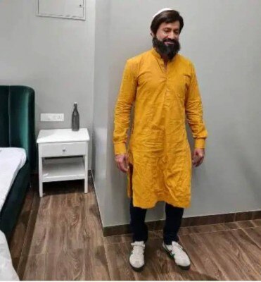 ये गेटअप अपनाकर पहुंचे थे पुलिस स्टेशन. फोटो - आज तक Krushna Prakash Pune Police