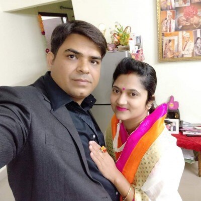 ये हैं अद्विक के मम्मी-पापा. आशुतोष गौतम और रिचा गौतम. ये हैं अद्विक के मम्मी-पापा. आशुतोष गौतम और रिचा गौतम.