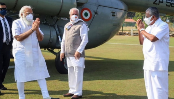 पिनारायी विजयन के स्टाइल ऑफ पॉलिटिक्स की तुलना क्यों नरेंद्र मोदी से की जा रही है? आगे पढ़िए.. (फाइल फोटो- PTI) Pinarayi Vijayan Narendra Modi